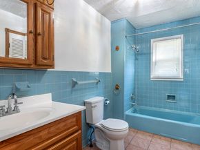 47 Mist Hill Drive, Brookfield CT 06804