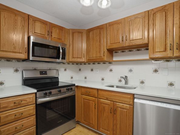 100 Wolfpit Avenue 2, Norwalk CT 06851