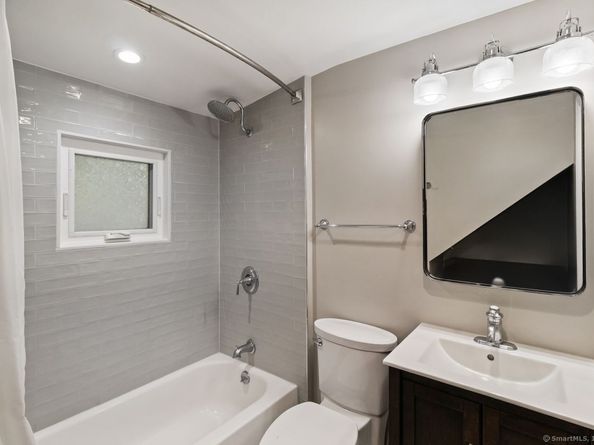 207 Sheephill Road, Greenwich CT 06878