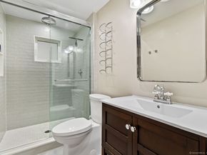 207 Sheephill Road, Greenwich CT 06878