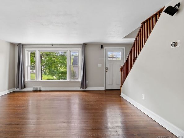 207 Sheephill Road, Greenwich CT 06878