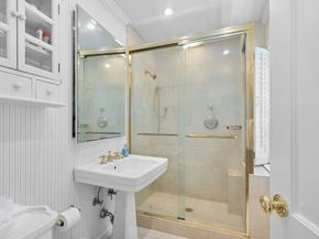 51 Reeder Lane, New Canaan CT 06840