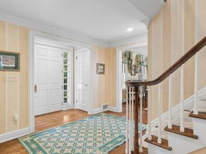 51 Reeder Lane, New Canaan CT 06840