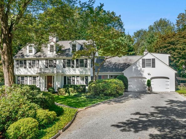 51 Reeder Lane, New Canaan CT 06840
