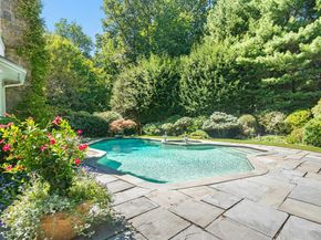 51 Reeder Lane, New Canaan CT 06840