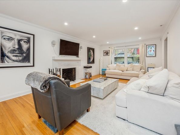 42 Hannahs Road, Stamford CT 06903