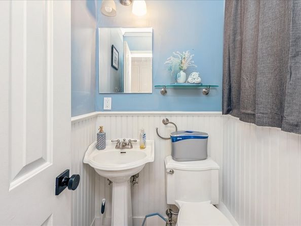 42 Hannahs Road, Stamford CT 06903