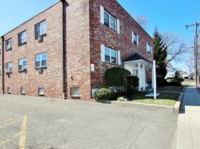 43 Crescent Street APT 11, Stamford CT 06906