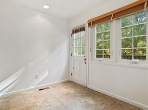 121 Paugusett Circle, Trumbull CT 06611