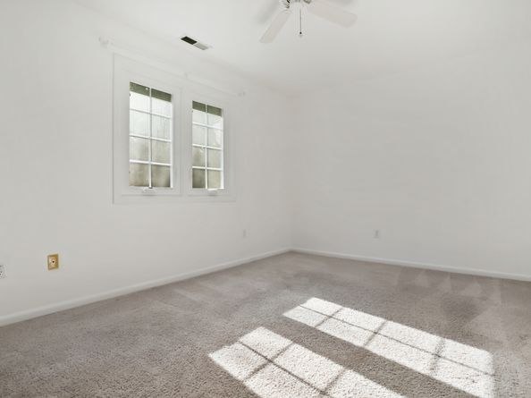 121 Paugusett Circle, Trumbull CT 06611