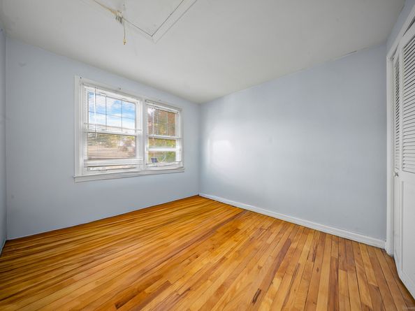 274 Sylvan Knoll Road, Stamford CT 06902