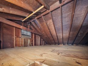 274 Sylvan Knoll Road, Stamford CT 06902