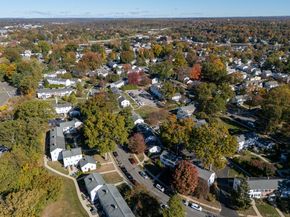 274 Sylvan Knoll Road, Stamford CT 06902