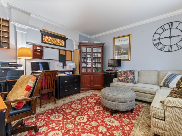 4 Abbey Lane, Newtown CT 06470