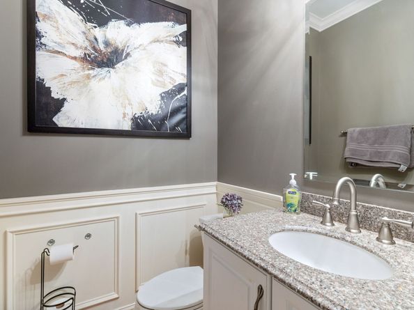 4 Abbey Lane, Newtown CT 06470