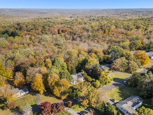 48 High Ridge Road, Brookfield CT 06804