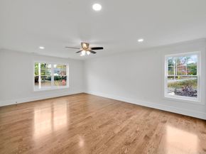 25 Harvest Ridge Road, Stratford CT 06614