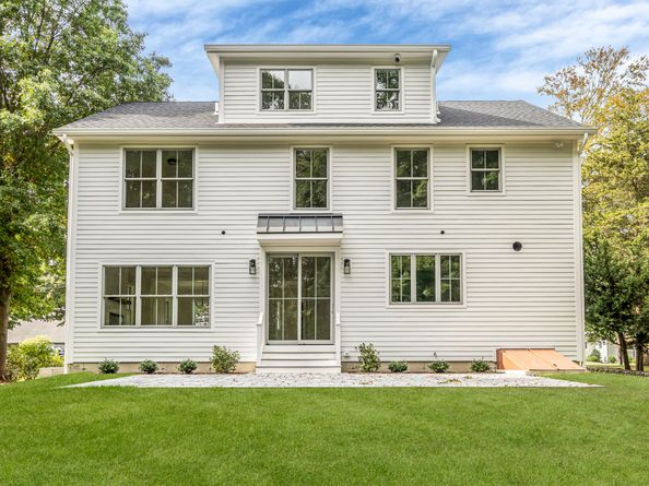 264 Harvester Road, Fairfield CT 06825