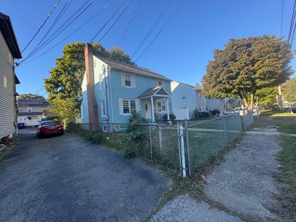 100 Lorraine Street, Bridgeport CT 06604