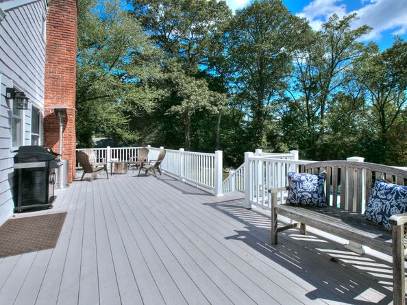 21 Easthill Road, Stamford CT 06903
