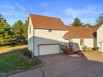 39 L'Hermitage Drive