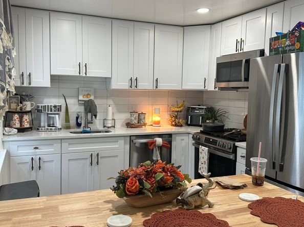 165 Nutmeg Road, Bridgeport CT 06610