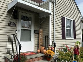 165 Nutmeg Road, Bridgeport CT 06610