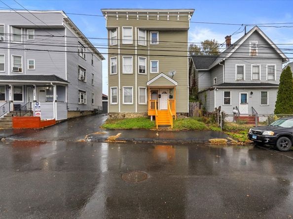 205 Smith Street, Bridgeport CT 06607