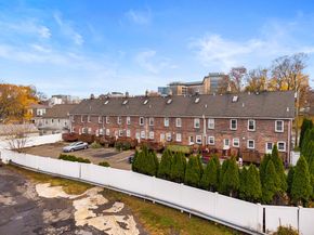 25 Brown Avenue 25, Stamford CT 06902