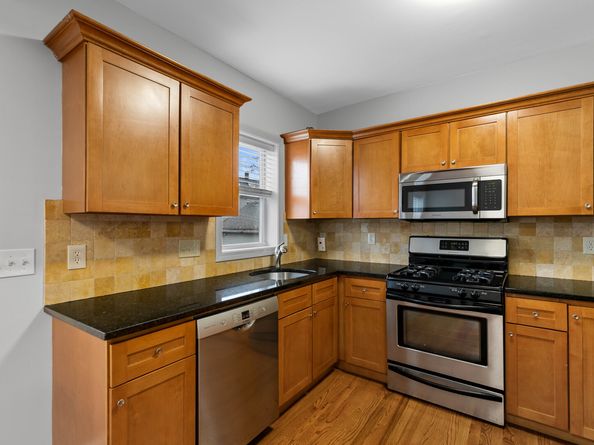 25 Brown Avenue 25, Stamford CT 06902