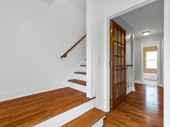 25 Brown Avenue 25, Stamford CT 06902