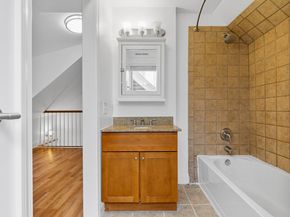 25 Brown Avenue 25, Stamford CT 06902