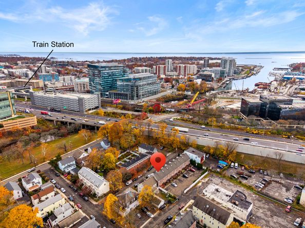 25 Brown Avenue 25, Stamford CT 06902