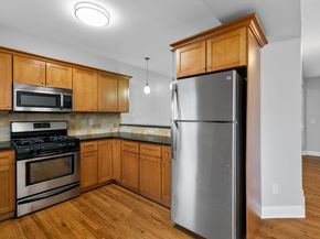 25 Brown Avenue 25, Stamford CT 06902