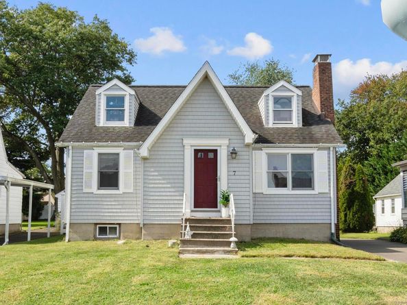 7 Hadik Parkway, Norwalk CT 06854