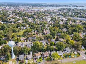 7 Hadik Parkway, Norwalk CT 06854