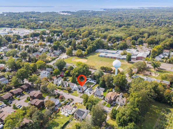 7 Hadik Parkway, Norwalk CT 06854