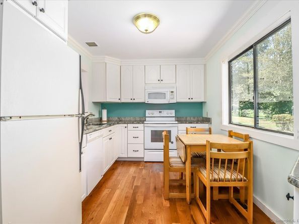 663 North Trail A, Stratford CT 06614