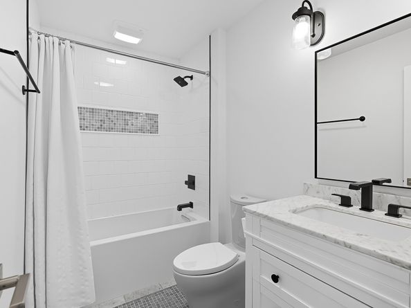 124 Riverside Avenue Apt 2, Westport CT 06880