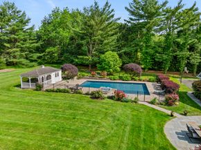 158 Coventry Lane, Fairfield CT 06824