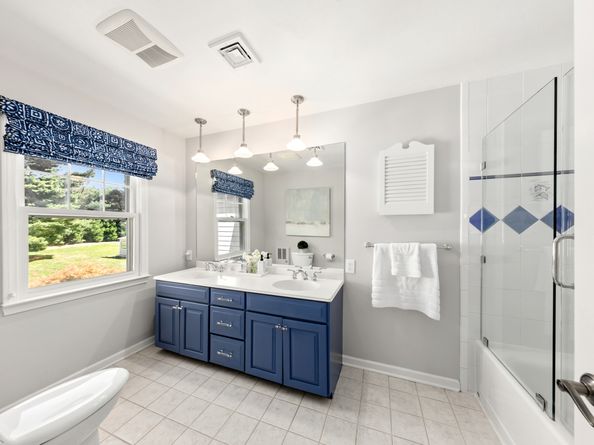 158 Coventry Lane, Fairfield CT 06824