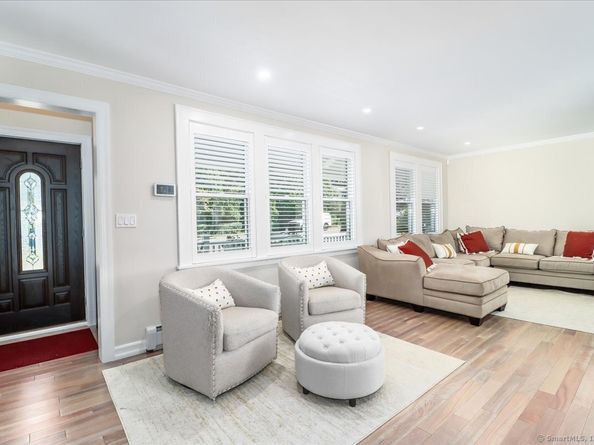 1073 Shippan Avenue, Stamford CT 06902