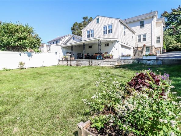 1073 Shippan Avenue, Stamford CT 06902