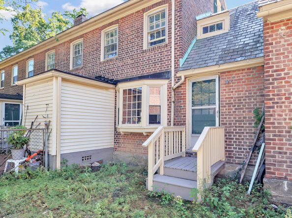 22 Sims Street, Bridgeport CT 06604