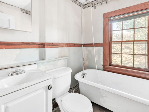 22 Sims Street, Bridgeport CT 06604