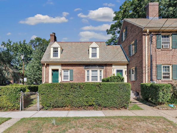 22 Sims Street, Bridgeport CT 06604