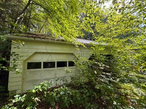 85 Knapp Street, Easton CT 06612