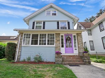 687 Wood Avenue