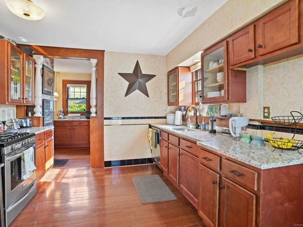 687 Wood Avenue, Bridgeport CT 06604