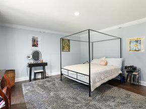 Undisclosed Address #24120188, Ridgefield CT 06877